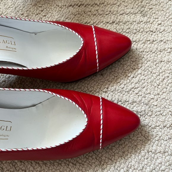 VTG Bruno Magli Heels - Picture 4 of 11